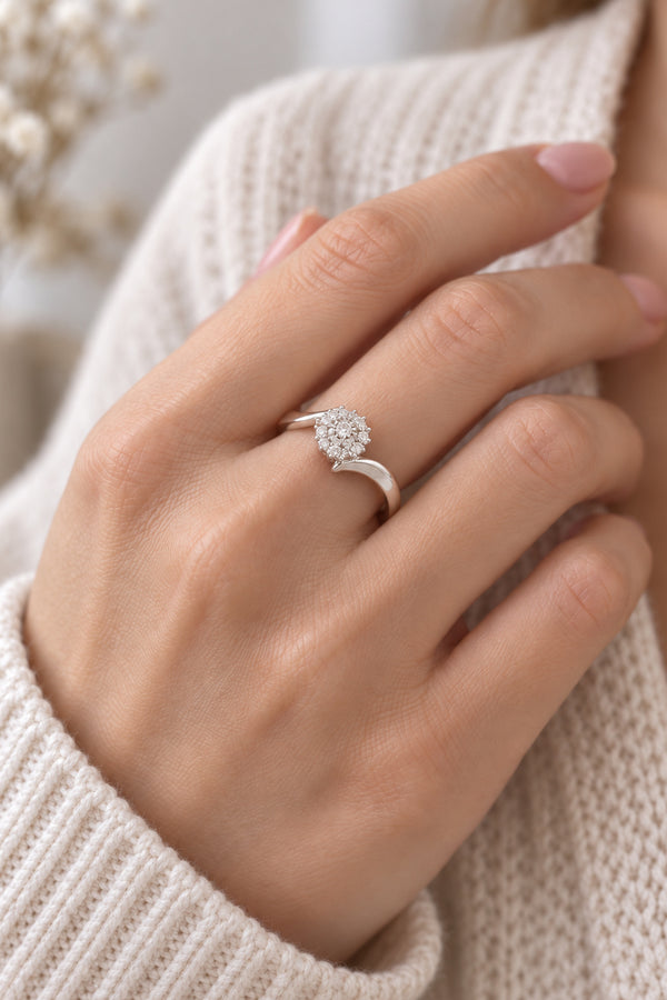 Prsten s přírodními diamanty 1,90 g