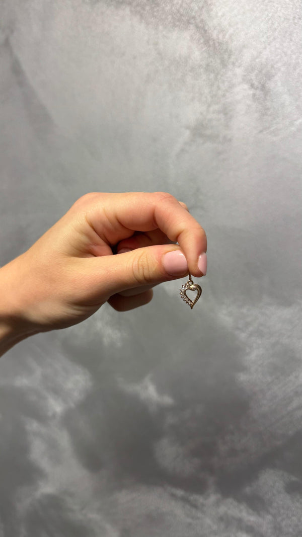 Zlatý Přívěsek, 0.81 g