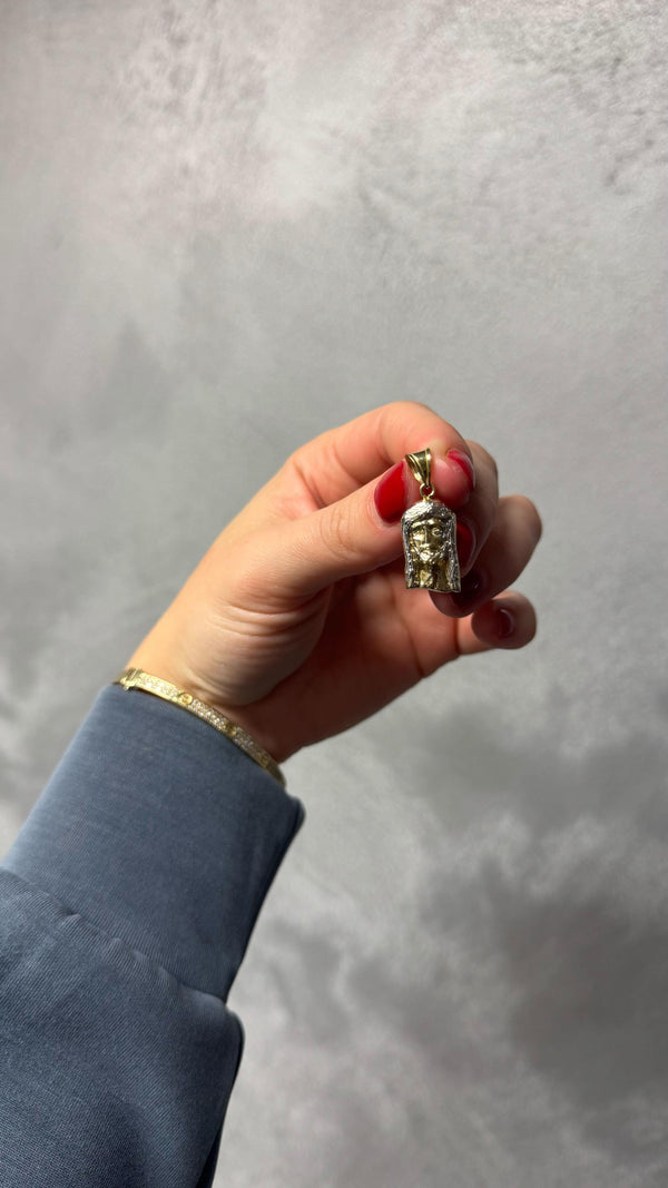 Zlatý Přívěsek, 1.31 g