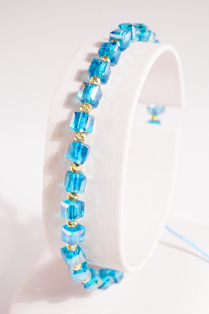 Zlatý Náramek, 0.93 g