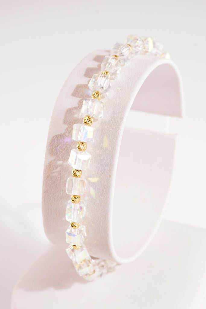 Zlatý Náramek, 0.84 g