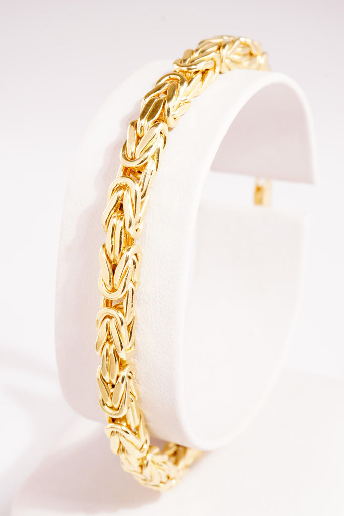 Zlatý Náramek, 8.24 g